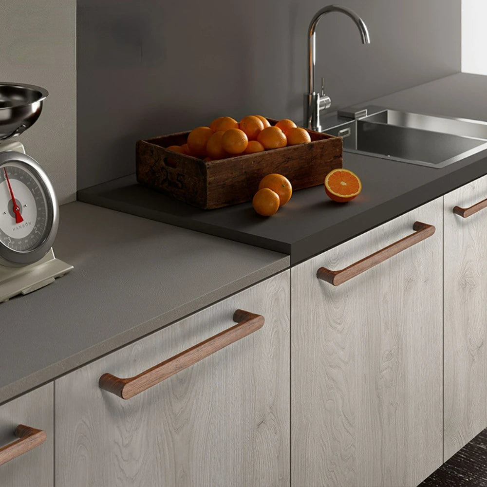 Küchengriffe aus Holz schwarz, Möbelgriffe aus Holz in verschiedenen Farben - werkzeug-online24